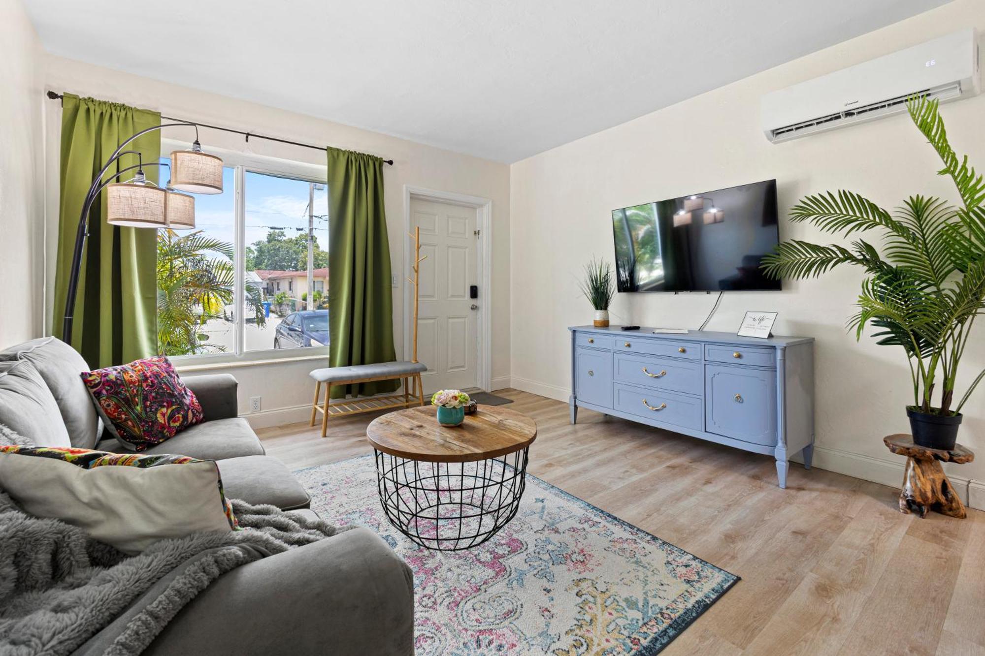 Enchanting Cozy Apartment 10 Min Away From Airport, Calle 8, Brickell, Coral Gables, The Beach And More! Miami Eksteriør bilde